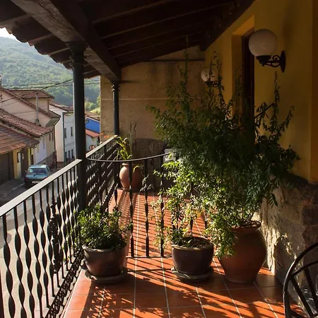 Doña Gaudiosa Hotel